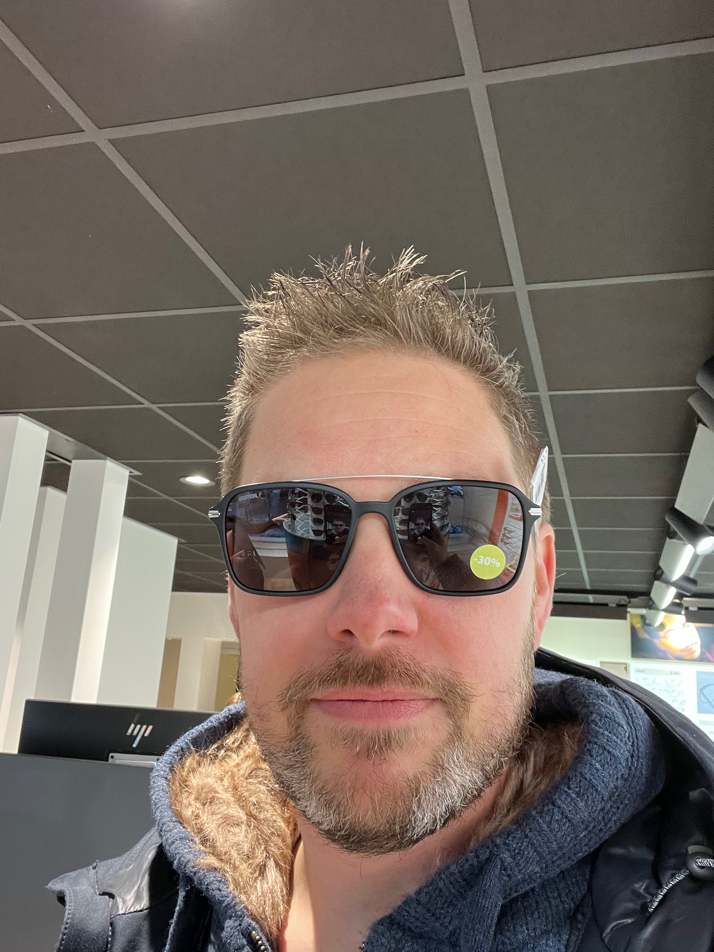 a selfie of Bart, wearing sun glasses